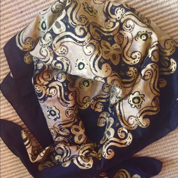 Echo silk black gold square scarf from Henri Bendel New York OS - Picture 1 of 4